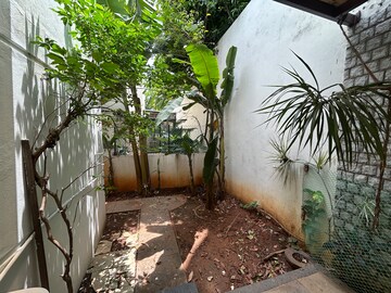 Balcony in 4 BHK Villa at my stick hills, Hi Tech City – for Rent