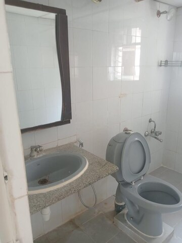 Bathroom in 3 BHK Apartment at Citilights Knightsbridge, Brookefield – for Rent
