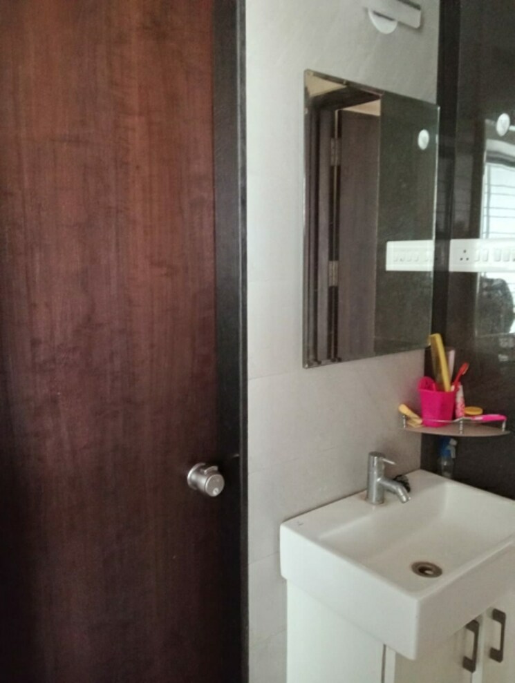 undefined, katraj 2 Bedroom 1250 Sq.Ft. Apartment In Katraj Pune 8749292