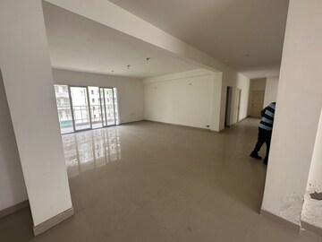 Building Lobby in 5 BHK Apartment at Mapsko Royale Ville, Sector 82 – for Sale