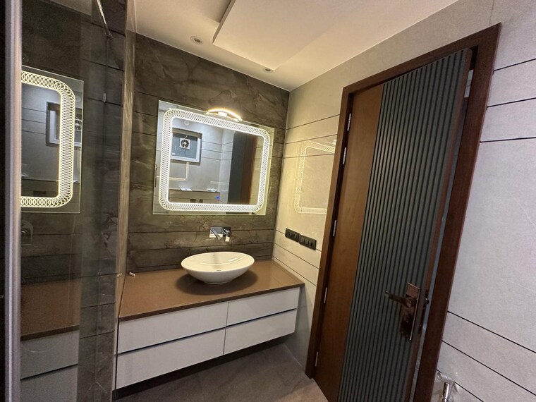 Attached Bathroom, sagavi-apartment 4 Bedroom 500 Sq.Yd. Builder Floor In Sector 55 Gurgaon 8749289