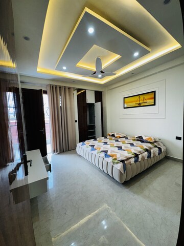 Bedroom in 1 BHK Apartment at Vile Parle West – for Rent