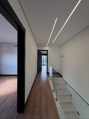 Building Lobby in 3.5 BHK Builder Floor at Sector 20 – for Rent