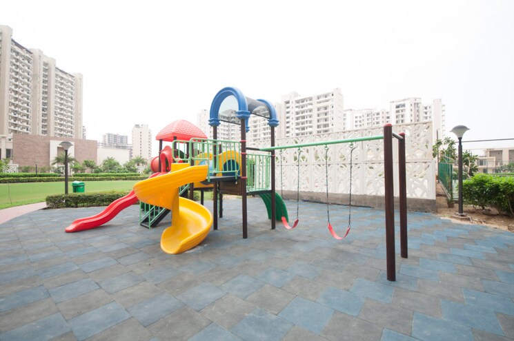  Parking, mapsko-casa-bella-villas 4 Bedroom 2535 Sq.Ft. Apartment In Sector 82 Gurgaon 8749296