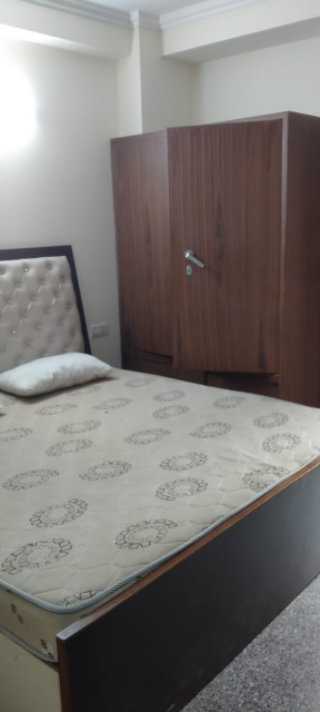 2 BHK Builder Floor For Rent in Sector 43