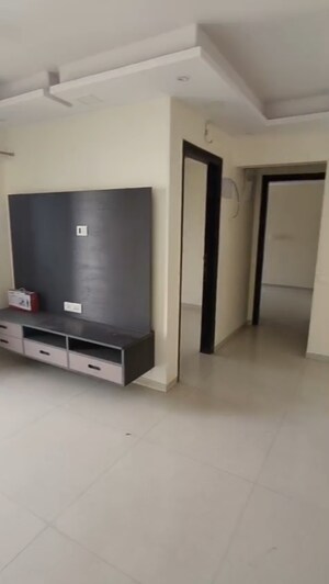 Room in 2 BHK Apartment at Dosti Desire, Brahmand – for Sale