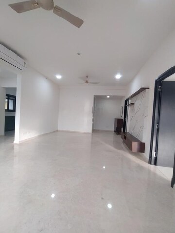Room in 3.5 BHK Apartment at Sobha Forest Edge, Kanakapura – for Rent