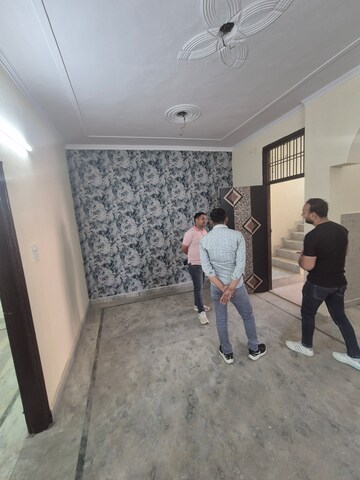 Furnished Amenities in 3 BHK Builder Floor at Sector 91 – for Sale