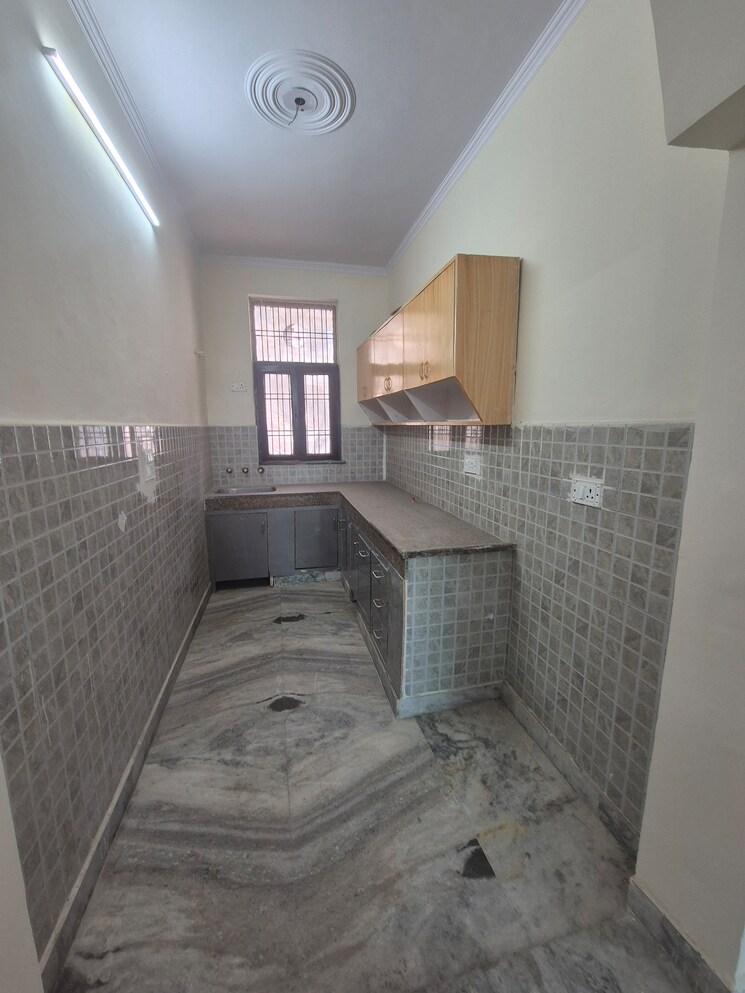 Living Room, sector 91 3 Bedroom 160 Sq.Yd. Builder Floor In Sector 91 Faridabad 8749423