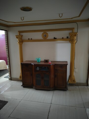 Room in 1 BHK Independent House at Sector 30 – for Rent