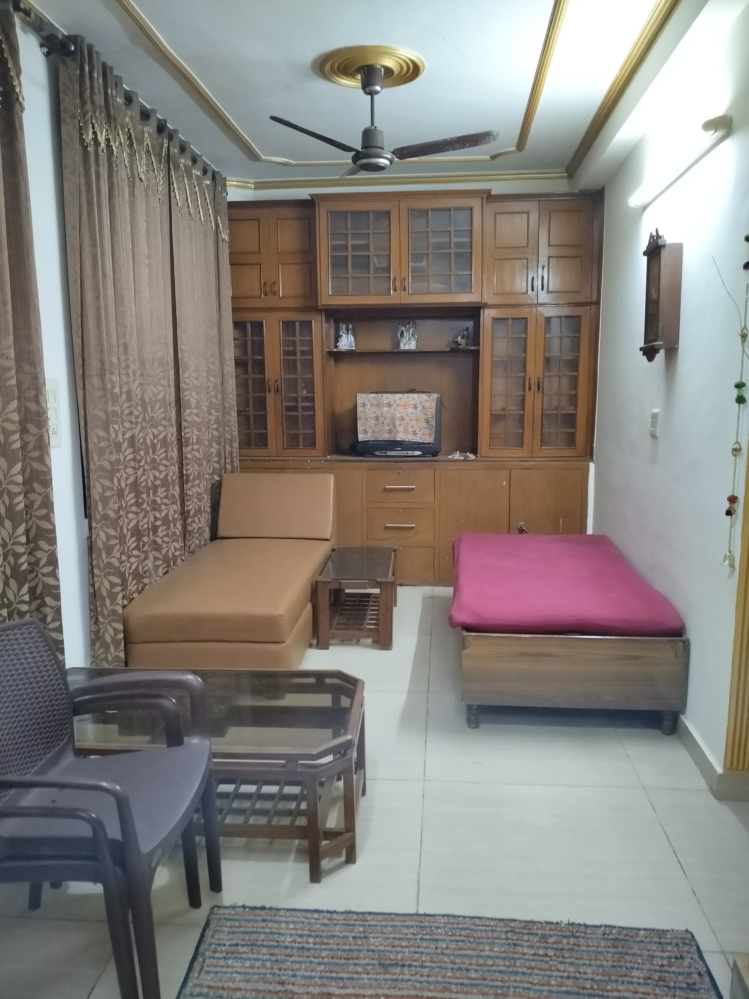 1 BHK + Pooja Room Independent House For Rent in Noida Sector 30