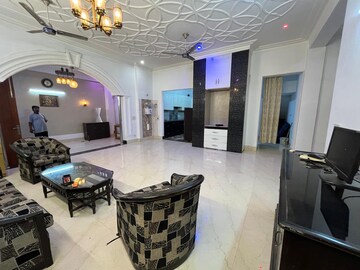 Living Room in 3.5 BHK Apartment at Saket Court Residential Complex, Pushp Vihar – for Rent