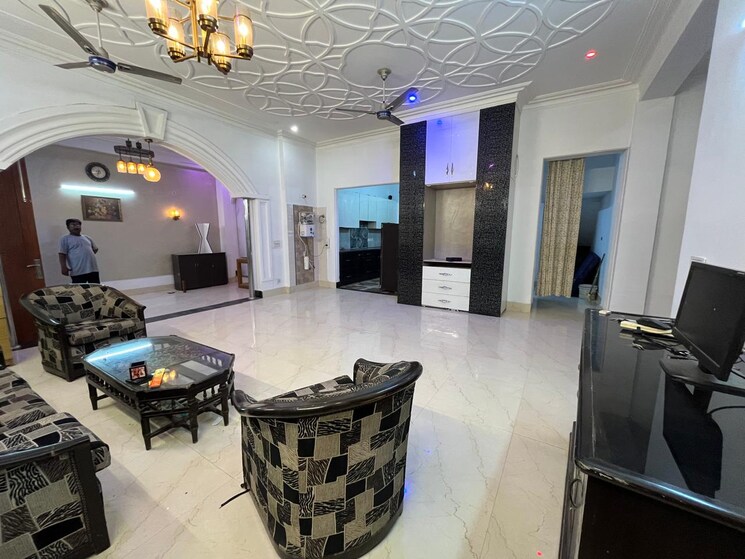 Living Room, saket-court-residential-complex 3.5 Bedroom 1800 Sq.Ft. Apartment In Pushp Vihar Delhi 8749540