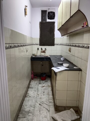 Kitchen in 1 BHK Apartment at Khirki Extension – for Rent