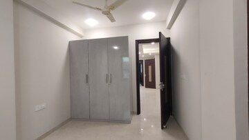 Room in 4 BHK Builder Floor at Sector 5 – for Sale