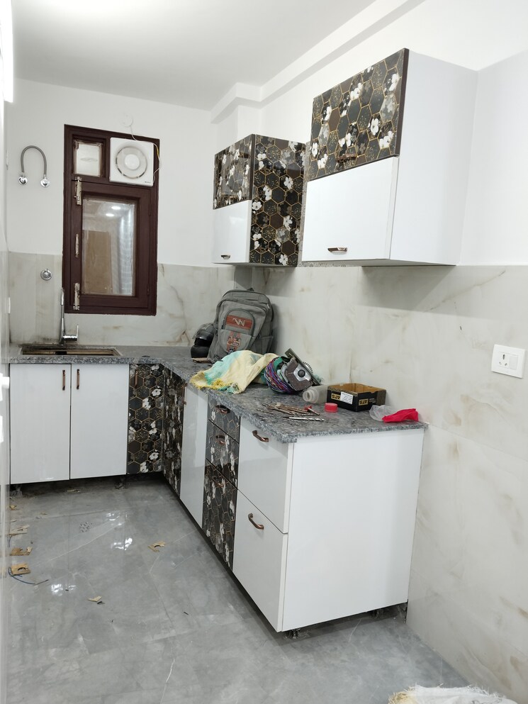 Kitchen, khirki extension 2 Bedroom 850 Sq.Ft. Apartment In Khirki Extension Delhi 8749643