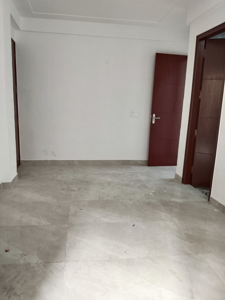 Room, khirki extension 3 Bedroom 1250 Sq.Ft. Apartment In Khirki Extension Delhi 8749730
