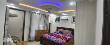 Bedroom in 3 BHK Builder Floor at Sector 26 – for Sale