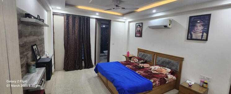 Bedroom, sector 26 3 Bedroom 200 Sq.Ft. Builder Floor In Sector 26 Gurgaon 8749783