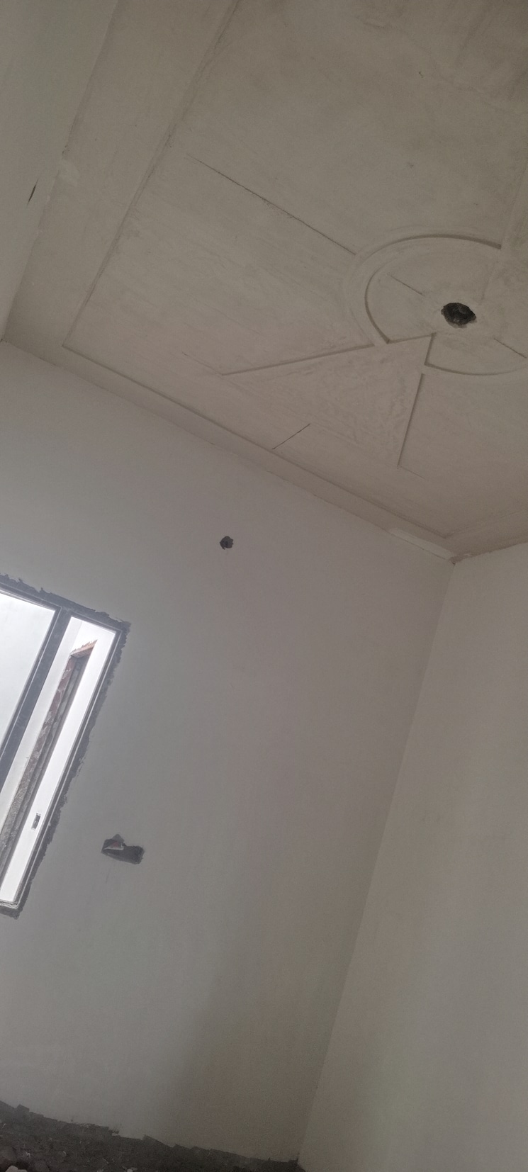 Room, shivlok puri 3 Bedroom 115 Sq.Yd. Independent House In Shivlok Puri Meerut 8749910