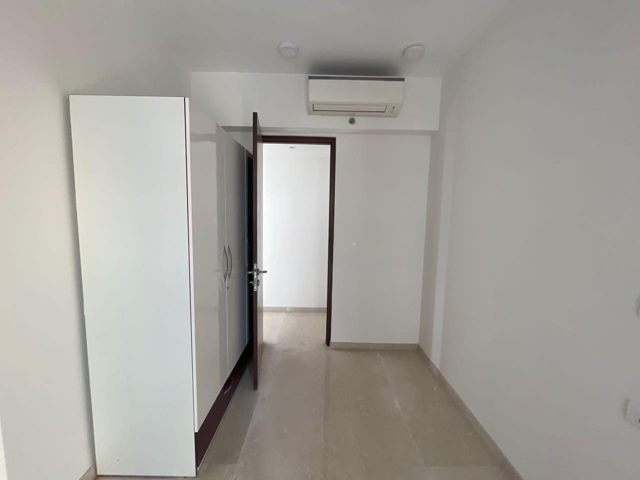 5 BHK + Servant Room 1985 Sq.Ft. Apartment in Lodha The Park Trump Tower