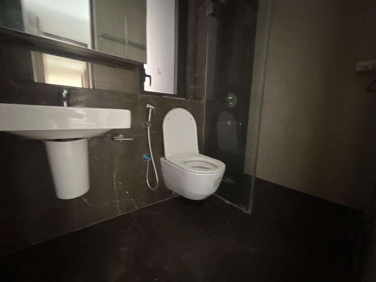 Bathroom, lodha-the-park-trump-tower 5 Bedroom 1985 Sq.Ft. Apartment In Worli Mumbai 8749891