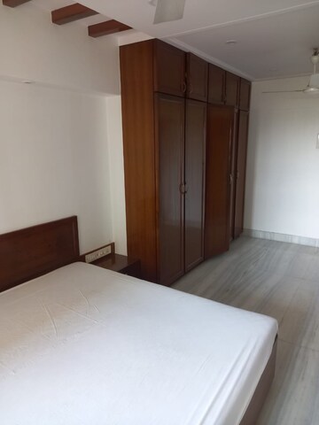 Room in 2 BHK Apartment at Sea Lord, Cuffe Parade – for Sale