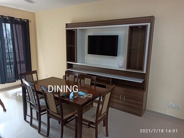 Living Room in 2.5 BHK Apartment at Logix Blossom County, Sector 137 – for Rent