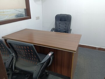 Team Area in  Office Space in IT/SEZ at Sector 16 – for Rent