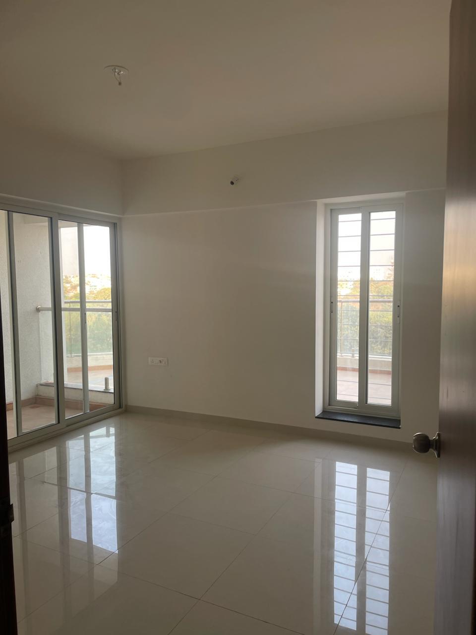 3 BHK Apartment For Rent in Mantra 99 Riverfront