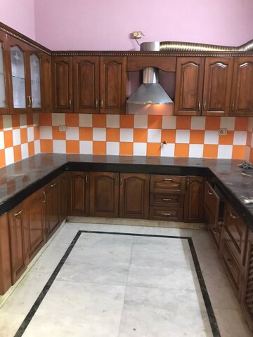 Kitchen in 2 BHK Builder Floor at Sector 31 – for Rent