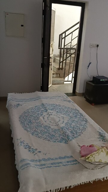 Bedroom in 4 BHK Builder Floor at BPTP Parkland, Sector 75 – for Rent