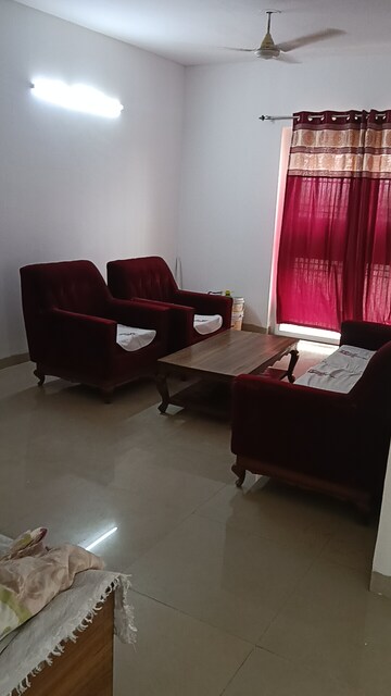 Living Room in 4 BHK Builder Floor at BPTP Parkland, Sector 75 – for Rent