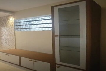 Room in 2 BHK Builder Floor at Kharghar – for Rent