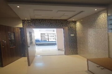 Room in 2 BHK Builder Floor at Kharghar – for Rent