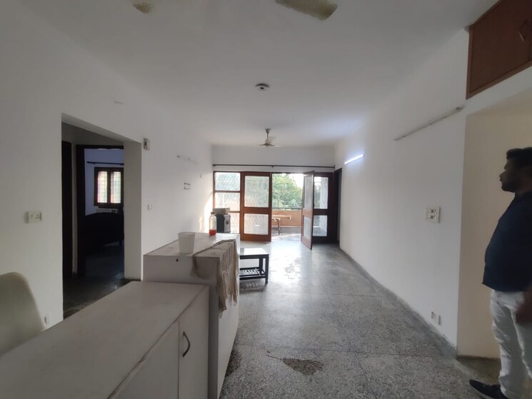 Living Room, sector 31 1 RK 1100 Sq.Ft. Independent House In Sector 31 Noida 8750233