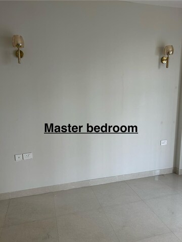 Room in 2 BHK Apartment at Tata Value Homes, Sector 150 – for Rent