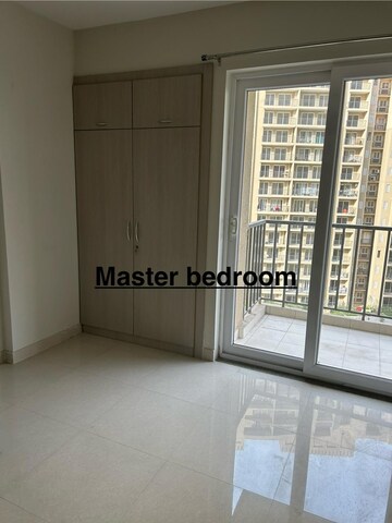 Room in 2 BHK Apartment at Tata Value Homes, Sector 150 – for Rent