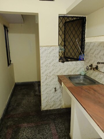 Balcony in 2 BHK Independent House at Sector 27 – for Rent
