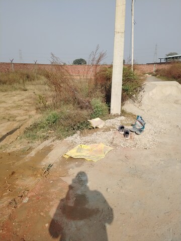  Plot For Sale in Meerut Cantt