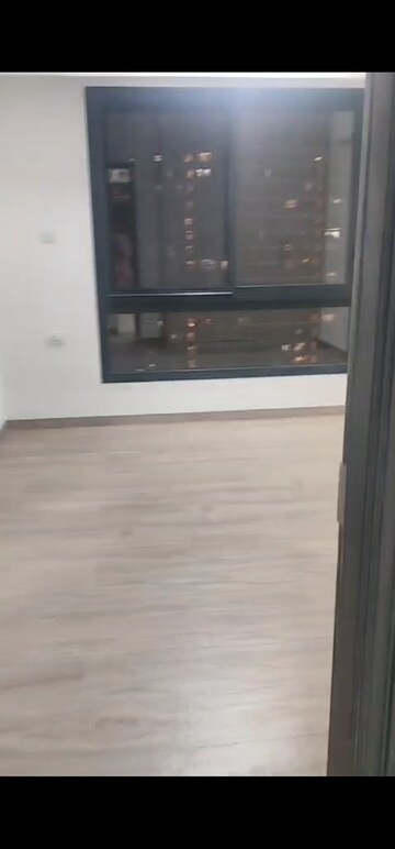 Room in 3 BHK Apartment at Sobha City Gurgaon, Sector 108 – for Rent