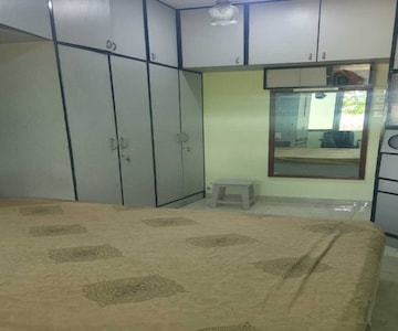 Room in 1 BHK Apartment at Dadar East – for Rent