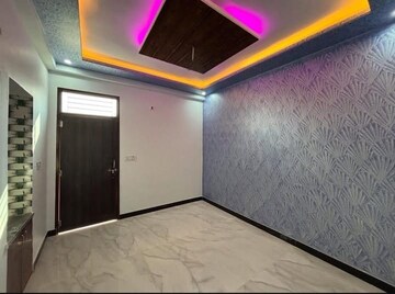 Master Bedroom in 3 BHK Builder Floor at Sector 29 – for Sale