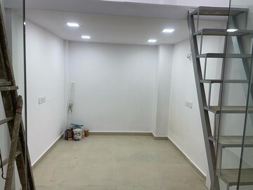  Office Space For Rent in Rustomjee Eaze Zone Mall, Malad West