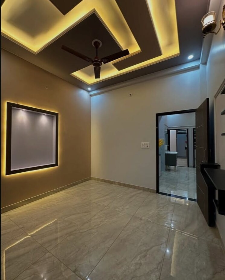 Bedroom, sector 30 2.5 Bedroom 2250 Sq.Ft. Builder Floor In Sector 30 Faridabad 8750463