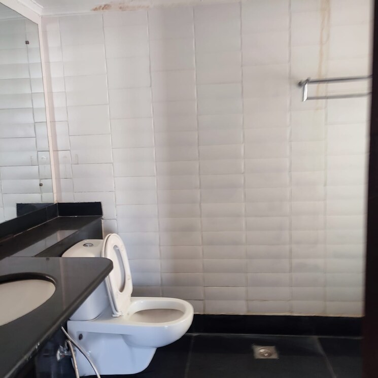 Bathroom, unitech-fresco 2 Bedroom 1418 Sq.Ft. Apartment In Sector 50 Gurgaon 8750542