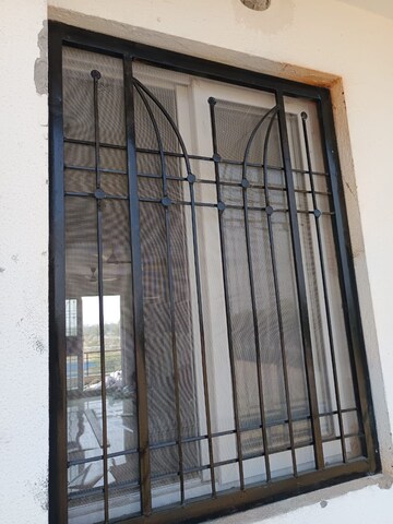 Furnished Amenities in 3 BHK Builder Floor at BPTP Parkland Pride, Sector 77 – for Rent