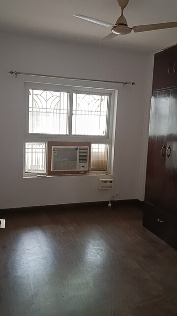 3 BHK Builder Floor For Rent in BPTP Parkland Pride, Sector 77