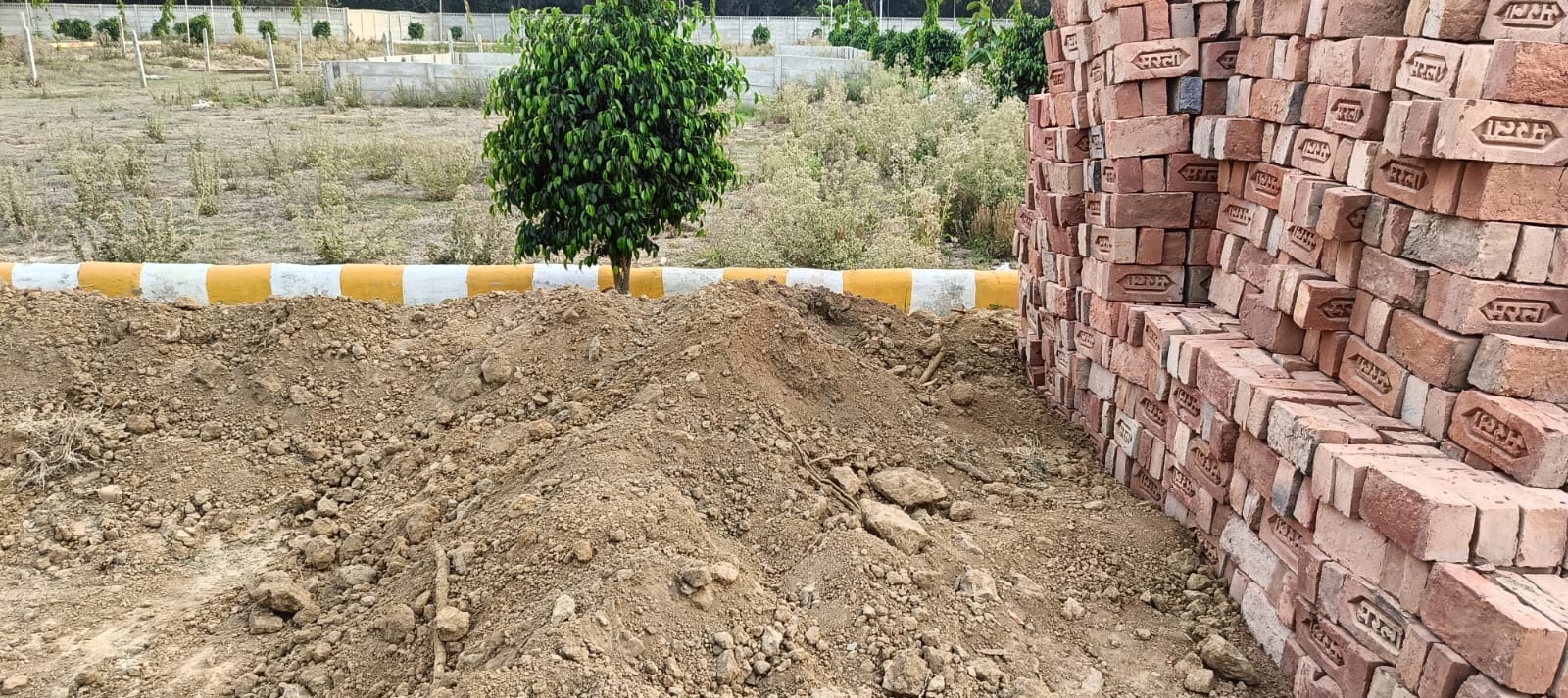 Plot For Sale in Prime City