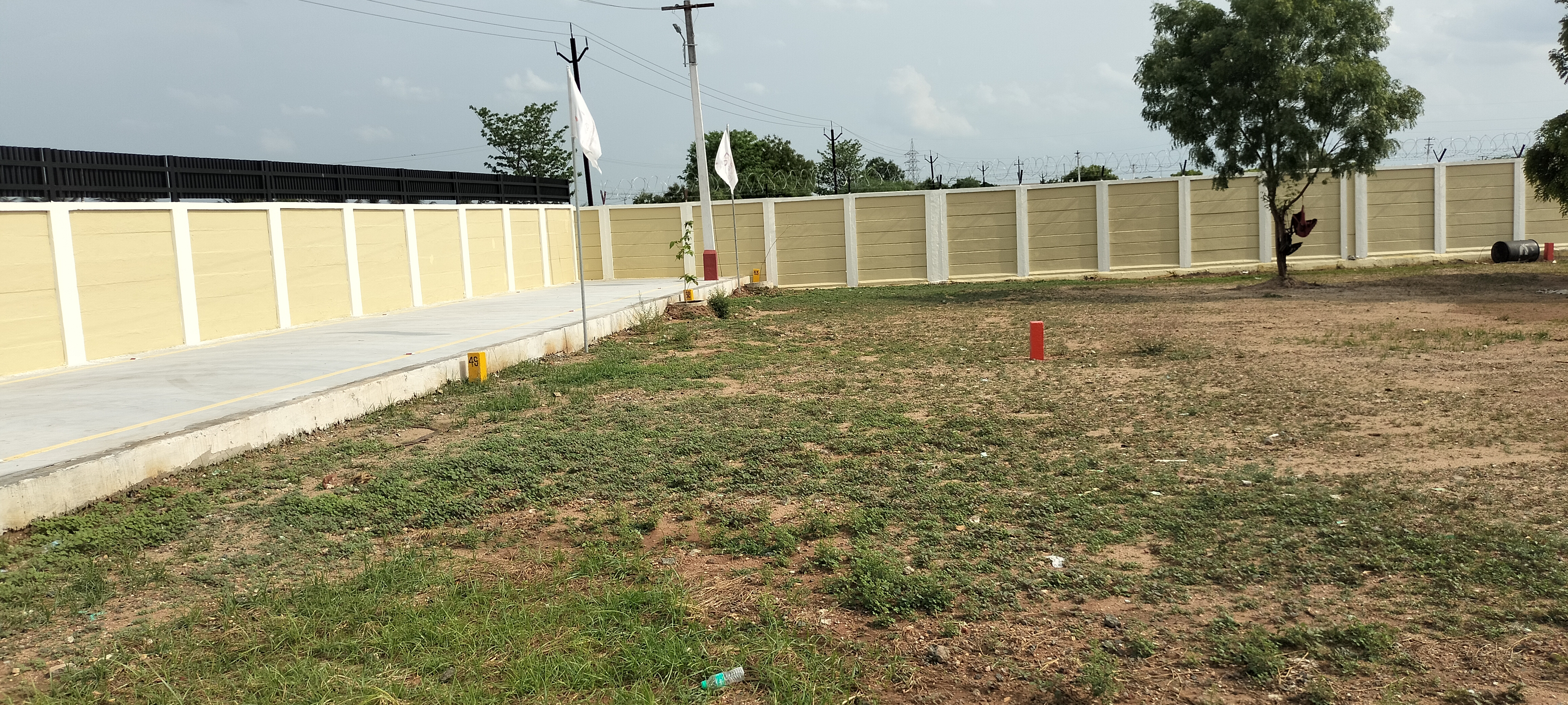 Plot For Sale in Rainbow City 